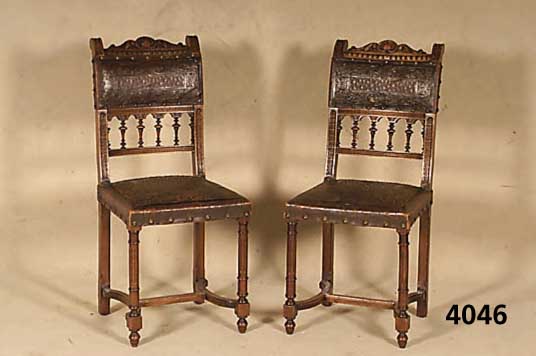 6 StÜhle, Frankreich, um 1890, Nußbaum massiv, geprÄgter Lederbezug, dekorativ, ca. 96x43x42 Sh 51 St 38 cm