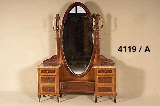Schlafzimmer, Frankreich, um 1870, Louis- XVI-Stil, Korpus Eiche, mit Mahagoni- und Vogelaugenahornfurnier, MessinggußbeschlÄge, bestehend aus ...