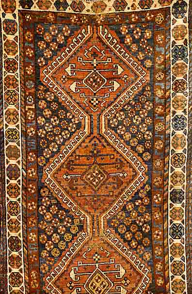Shiraz, Persien, um 1930, Wolle auf Wolle, ca. 230 x 125 cm, SchÄtzwert: 1100.- EURO, EHZ: 4-5
