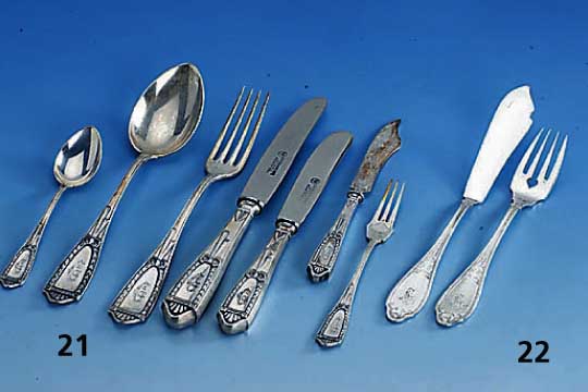Besteck, 800er Silber, deutsch um 1900, BSF, klass. mit Jugendstileinschlag, Schneiden erneuert, z. grÖßten Teil ungebraucht, best. aus: 6 ...