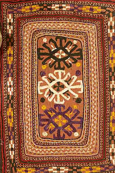 Khamseh, Persien, um 1905, Wolle auf Wolle, ca. 263 x 150 cm, SchÄtzwert: 950.- EURO, EHZ: 4-5