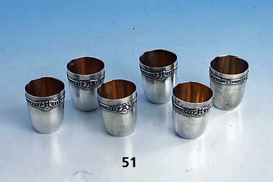 6 Becher, Frankreich um 1900, 950er Silber, Innenvergoldung, BÄnderdekor, Meistermarke Emil Nolle, H ca. 4 cm