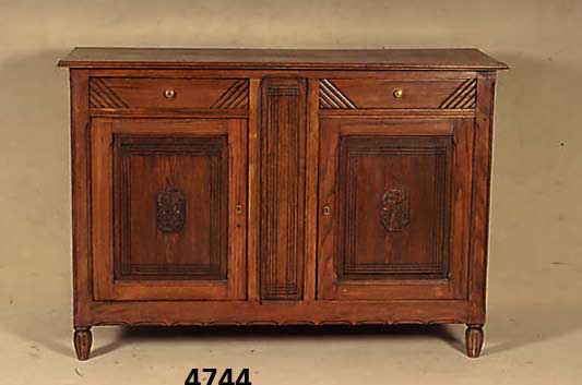 Kommode, deutsch, um 1900, Eiche massiv, zwei Schubladen bzw. 2-tÜrig, mit Rillendekor, vielfach verwendbar, ca. 101x147x55 cm, ohne SchlÜssel