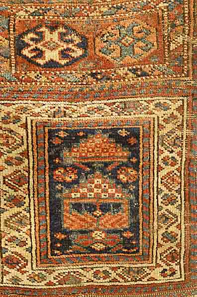 Shahsawan Taschenfront, Kaukasus, ca. 80 Jahre, Wolle auf Wolle, ca. 77 x 50 cm, SchÄtzwert: 750.- EURO, EHZ: 4