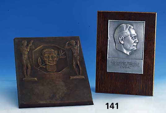 Konvolut 6 Medaillen, PrÄgeanstalt B.H. Meyer, Pforzheim, um 1910-25, Guß/Bronze: Beethoven, Arbeiterfamilie mit Sinnspruch, Hlg. Georg 1925, ...