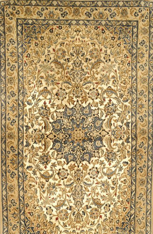 Nain fein, Persien, ca. 30 Jahre, Korkwolle mit ca.70% Seide, ca. 200 x 115 cm,Ehz 2 SchÄtzwert: 2500.- EURO