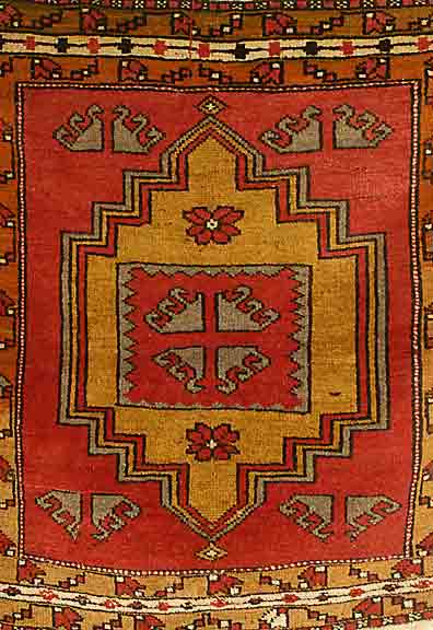 YÖrÜk, TÜrkei, ca. 50 Jahre, Wolle auf Wolle, ca. 105 x 100 cm, SchÄtzwert: 580.- EURO, EHZ: 2