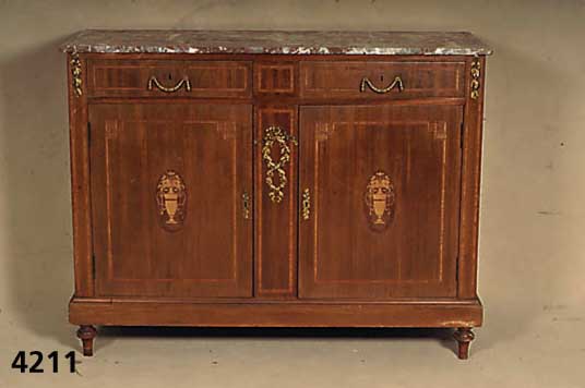 Kommode, Frankreich, um 1910, Nußbaum massiv , Nußbaumfurnier, 2 SchÜbe und 2 TÜren, diese mit Fadenintarsien, original BronzebeschlÄge und ...