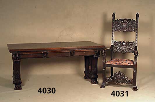 Schreibtisch, deutsch, um 1920/25, sogenan- nter Wangenschreibtisch, nach Renaissancevor- bild, Eiche massiv, TatzenfÜße aus dem Voll- holz, ...