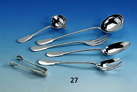 7 Teile Vorlegebesteck, 70er Jahre, Chris- tofle, 925er Silber, best. aus: 3 Vor- legegabeln, 1 VorlegelÖffel, 1 Kelle, Zucker- zange und ...