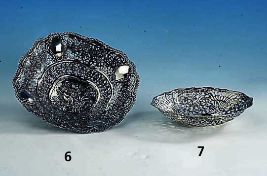 Anbietschale, deutsch um 1900, 800er Silber, Durchbrucharbeit mit VÖgeln und Pflanzen, Schleißner, Hanau, qualitÄtvolle Arbeit, ca. 5 x 22 x ...