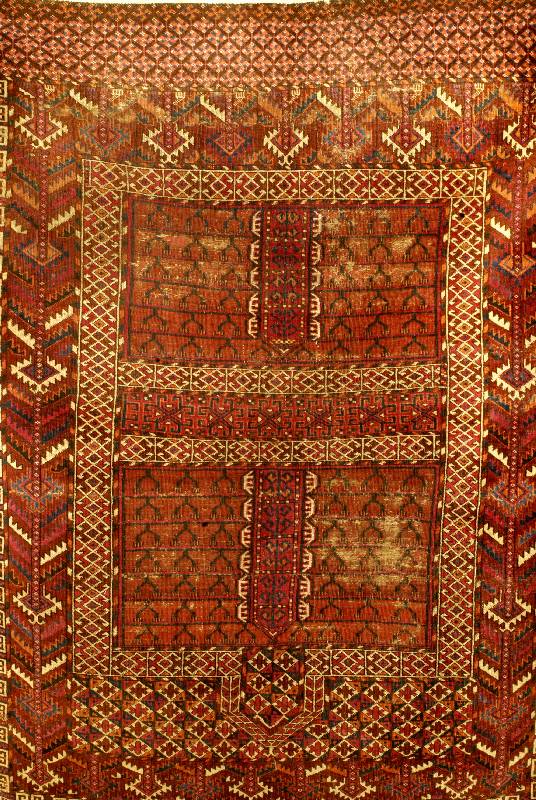 Yamout, Russland, um 1920, Wolle auf Wolle, ca. 159 x 116 cm, Schätzwert: 1500.- EURO, EHZ: 5