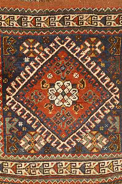 Taschenfront Afschar, Persien, um 1920, Wolle auf Wolle, ca. 56 x 57 cm, SchÄtzwert: 1200.- EURO, EHZ: 3