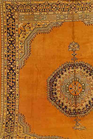 Uschak, Türkei, um 1920, Wolle auf Baumwolle, ca. 385 x 312 cm, Schätzwert: 2800.- EURO, EHZ: 4