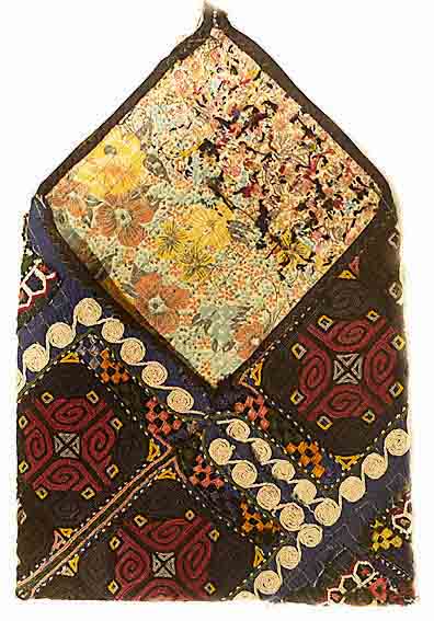 Korantasche, Turkmenistan, um 1920, reine Baumwolle, ca. 21 x 20 cm, SchÄtzwert: 350.- EURO, EHZ: 2-3