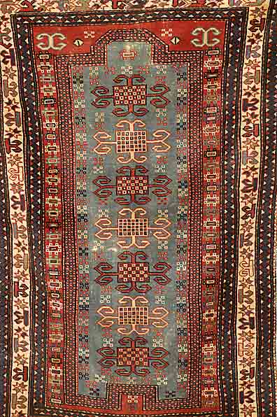Shirwan Gebehtsteppich, Russland, um 1910, Wolle auf Wolle, ca. 172 x 116 cm, Schätzwert: 1900.- EURO, EHZ: 3