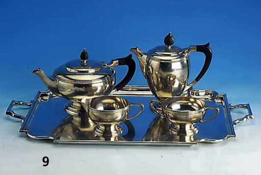 4-teiliges Kaffee- und Teeservice auf Tablett, MAPPIN & WEBB, England, Sheffield 1962 und 1957, 925er Silber, total ca. 4266 g, best. aus: ...