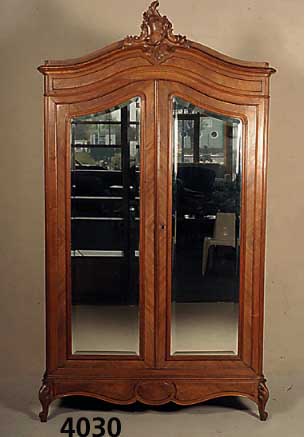 Spiegelschrank, Frankreich/wohl Nancy, um 1890 /1900, Korpus Weichholz, Eiche massiv, Nußbaum- bzw. Wurzelnußfurnier, Giebel ge- schwungen, ...