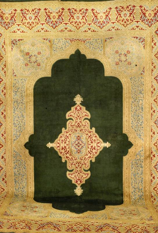 Kerman, Persien, ca. 50 Jahre, Wolle auf Baumwolle, ca. 380 x 272 cm, außergewÖhnliche Farbe des Innenfonds, da die bei alten Kerman Teppichen ...