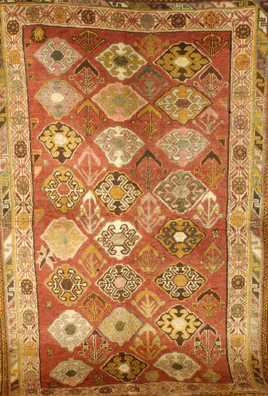 Shiraz, Persien, 30 Jahre, Wolle auf Wolle, ca. 217 x 134 cm, Schätzwert: 510.- EURO,EHZ 3.