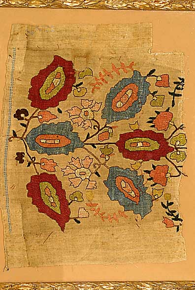 Osmanische Stickerei, um 1800, ca. 54 x 43 cm (mit Rahmen), SchÄtzwert: 1300.- EURO, EHZ: 3, fragment