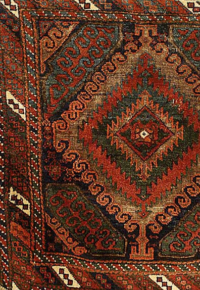 Kordestan Poschti, Persien, um 1920, Wolle auf Wolle, ca. 77 x 80 cm, SchÄtzwert: 650.- EURO, EHZ: 4-5