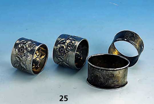 Konvolut 4 Serviettenringe, 800er Silber, ab 1900, 2 x reiner Jugendstil, floral verziert, Bes.-Monogr., D ca. 5 cm; 1 x reiner Jugendstil, ...