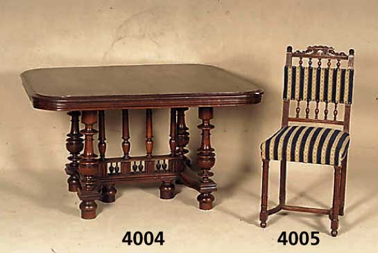 Tisch, Frankreich, um 1890/1900, Eiche massiv, Eichefurnier, Beine gedrechselt, teil- weise verstrebt, ausziehbar, Beine und StÜtz- beine mit ...