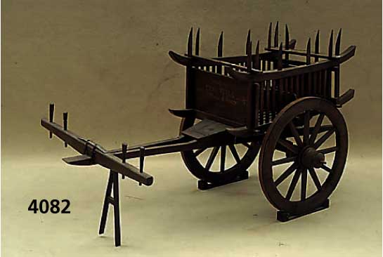 Kleiner Leiterwagen, wohl Thailand, Holz nußbaumfarben gebeizt, sparsame Verzierungen, als Dekorationsobjekt bestens geeignet, ca. 87 x159x62 cm
