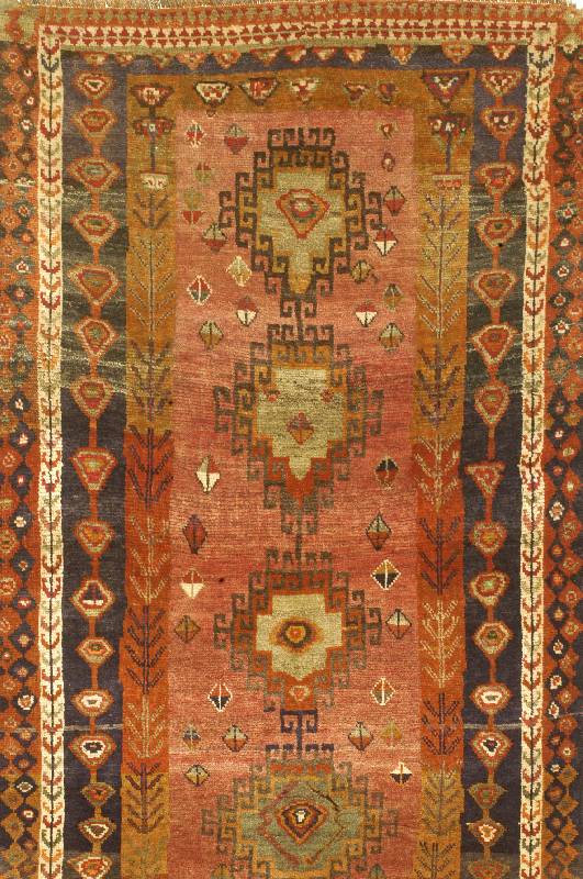 Ghaschgai, Persien, um 1950, Wolle auf Wolle, ca. 185 x 106 cm, Schätzwert: 850.- EURO, EHZ: 3