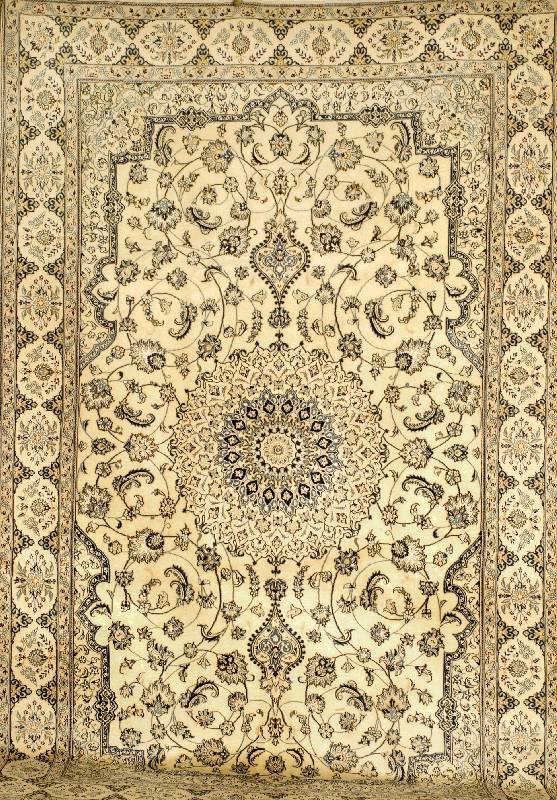 Nain fein, Persien, neuwertig, feine hochwe rtige Korkwolle mit Seide auf Baumwolle, ca. 3 13 x 198 cm, ca. 850.000 Kn/qm. Auzgezeichnete und ...