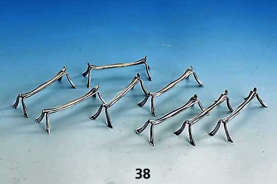 8 MesserbÄnkchen, Christoffle um 1910, Metall versilbert, L. ca. 10 cm