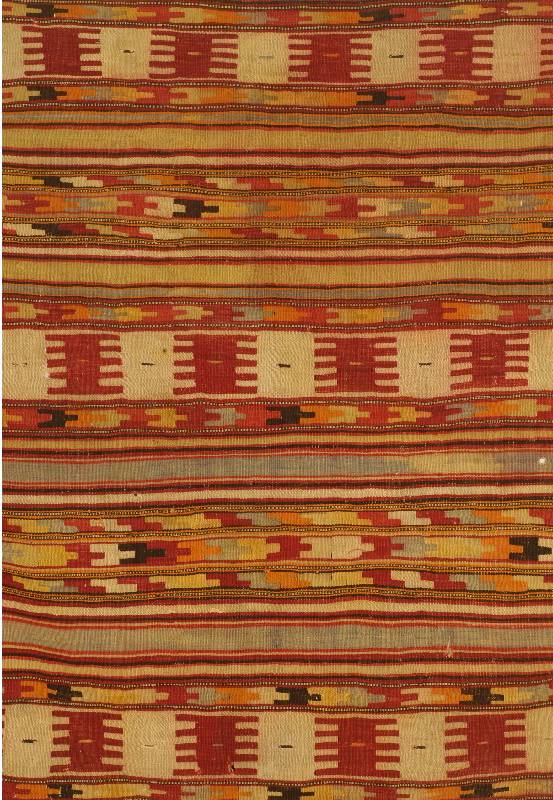 Shahsawan Kelim fragment, Persien, um 1900. Wolle auf Wolle, ca. 126 x 135 cm, SchÄtzwert: 850.- EURO, EHZ: 4