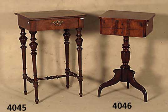NÄhtisch, mitteldeutsch, um 1850/60, Louis Philippe, Mahagoni massiv, Mahagonifurnier, gedrechselter Fuß, 3-fach auslaufend, schÖnes Innenleben ...