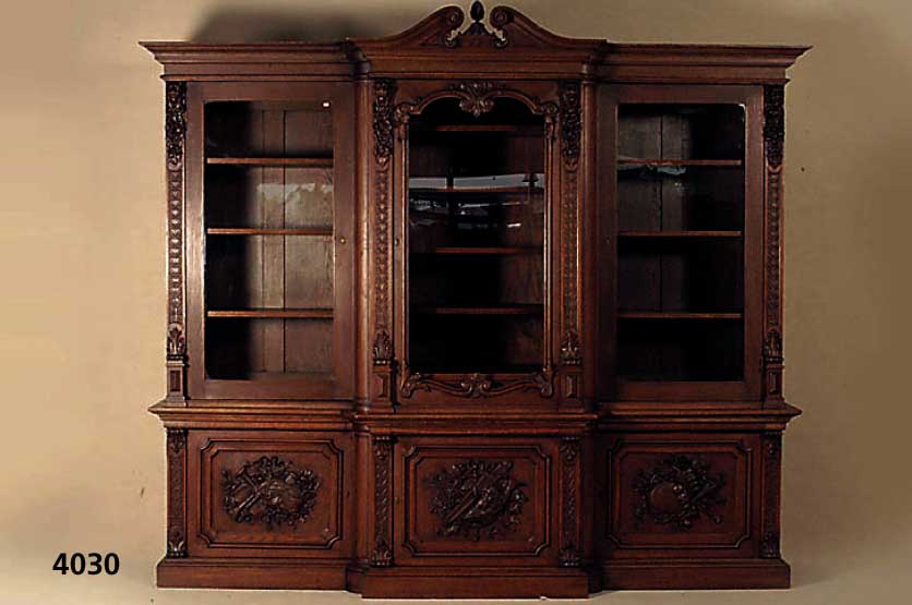 Vielzweckschrank, deutsch, um 1880, im Danziger Barockstil, Korpus Weichholz, Eiche massiv, Eichefurnier, z.T. gespiegelt, Unter- teil 4-tÜrig, ...