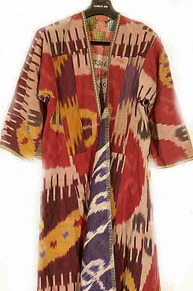 Ikat Chapan (MÄnnergrÖsse), Usbekistan, um 1880, Seide, SchÄtzwert: 950.- EURO, EHZ: 3