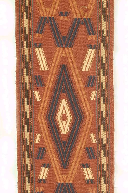 Yomuth Zeltband, Russland, um 1900, Wolle auf Wolle, ca. 550 x 23 cm, SchÄtzwert: 1100.- EURO, EHZ: 3