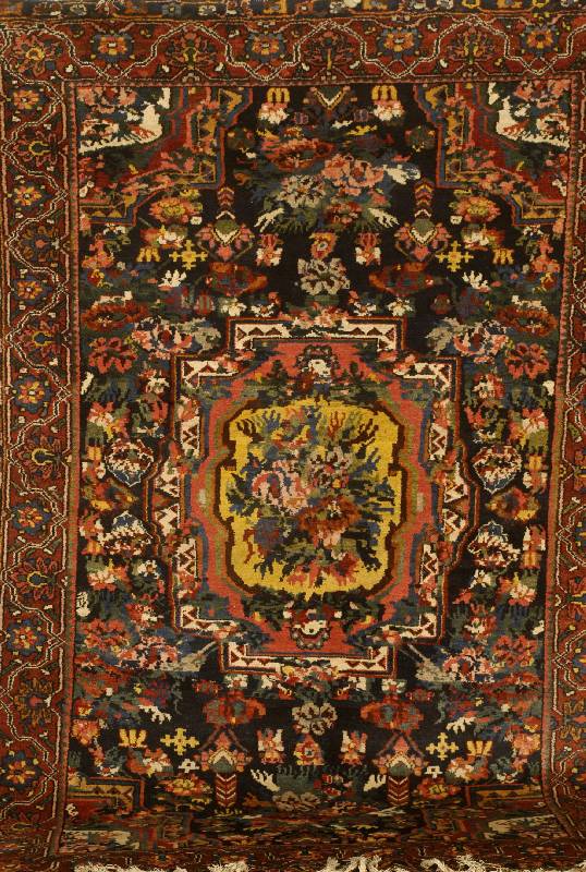 Bachtiar, Persien, ca. 50 Jahre, Wolle auf Baumwolle, ca. 240 x 163 cm, SchÄtzwert: 850.- EURO, EHZ: 4
