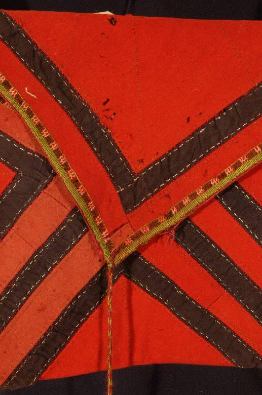 Yomuth Brottasche, Torkmenistan, ca. 60 Jahre, Filz/Baumwolle, ca. 38 x 37 cm, Schätzwert: 450.- EURO, EHZ: 5
