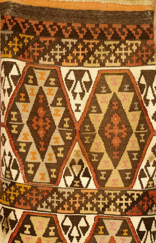 Yastik Kelim Zentral TÜrkei, TÜrkei, um 1900, Wolle auf Wolle, ca. 105 x 50 cm, SchÄtzwert: 500.- EURO, EHZ: 2