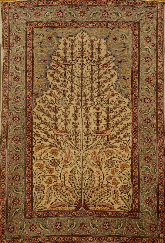 Istanbul Seide, TÜrkei, ca. 30 Jahre, reine Naturseide, ca. 91 x 63 cm, SchÄtzwert: 2500.- EURO, EHZ: 2-3