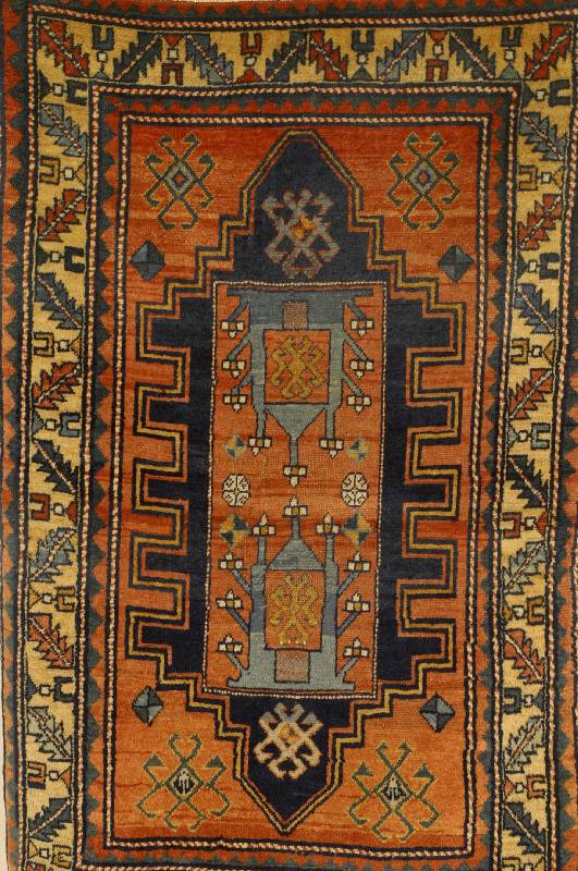 Kuba, Rußland, ca. 70 Jahre, Wolle auf Wolle, ca. 145 x 90 cm, SchÄtzwert: 1500.- EURO, EHZ: 3