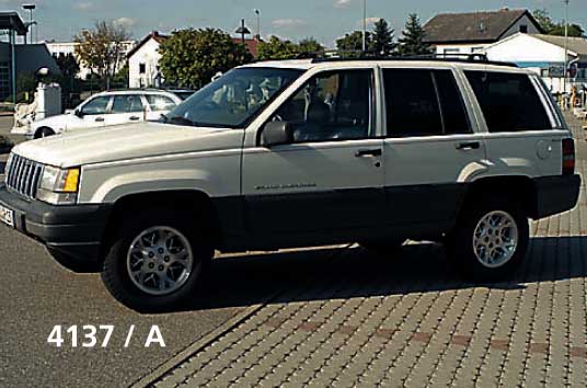 Chrysler Jeep Grand Cherokee, Laredo, 4x4, EZ: 01/98, 36800 mls, (ca.59000 km), 156 KW 5210 ccm, HU/AU 07/2004, Automatik, ABS, Klima Airbag, ZV ...