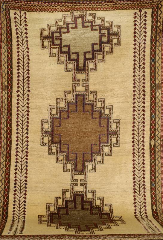Gabbeh, Persien, ca. 30 Jahre, Wolle auf Wolle, ca. 253 x 153 cm, SchÄtzwert: 720.- EURO, Ehz: 2-3