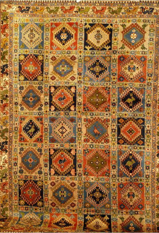 Yalameh, Persien, ca. 15 Jahre, Wolle auf Wolle, ca. 312 x 217 cm, Schätzwert: 2500.- EURO. Sehr guter Erhaltungszustand. Freundlich e ...