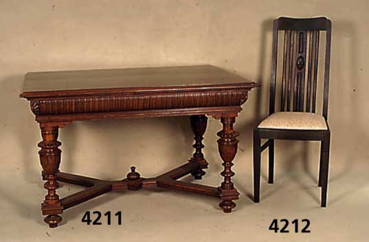 4 HochlehnstÜhle, deutsch, um 1910, Eiche massiv, RÜckenlehne mit Flachschnitzerei, neu gepolstert und bezogen, wohnfertig, ca. 113x46 cm, Sh. ...