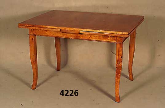 Ausziehtisch, Biedermeierstil, Birke massiv, StilmÖbel, unter Verwendung alter Teile, wohnfertig, ca. 80x84x119 cm, ausgezogen ca. 220 cm