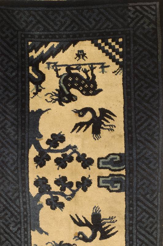 Pao Two, China, um 1920, Wolle auf Baumwolle, ca. 128 x 64 cm, SchÄtzwert: 950.- EURO, EHZ: 2