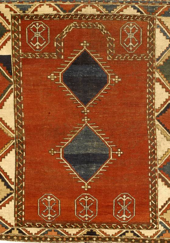 Fachralo Gebetsteppich, Rußland, um 1880, Wolle auf Wolle, ca. 140 x 118 cm, SchÄtzwert: 2800.- EURO, EHZ: 4