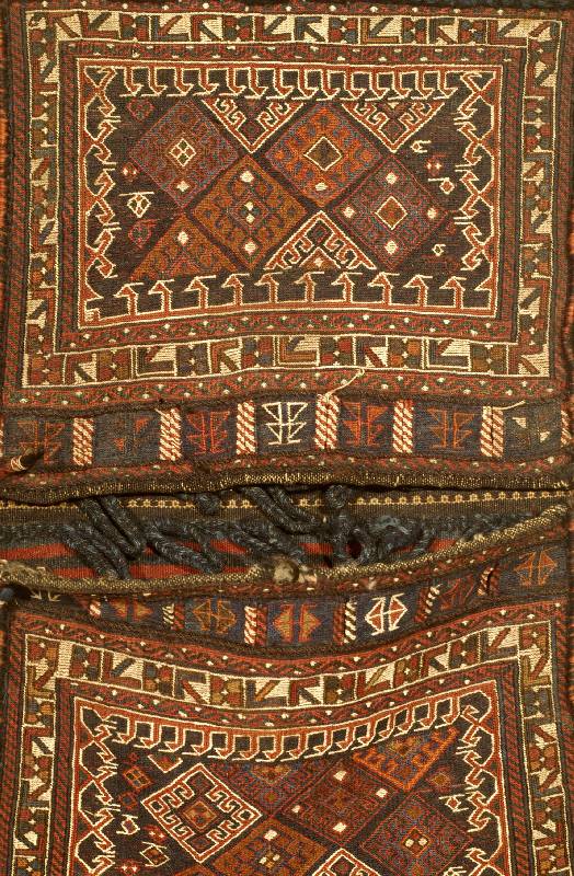 Lori/Bachtiar Doppeltasche, Persien, um 1910, Wolle auf Wolle, ca. 88 x 50 cm, SchÄtzwert: 600.- EURO, EHZ: 2